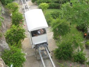 Jasa Pembuatan Funicular di Indonesia