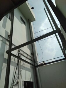proses-pembuatan-lift-barang-di-bali-2
